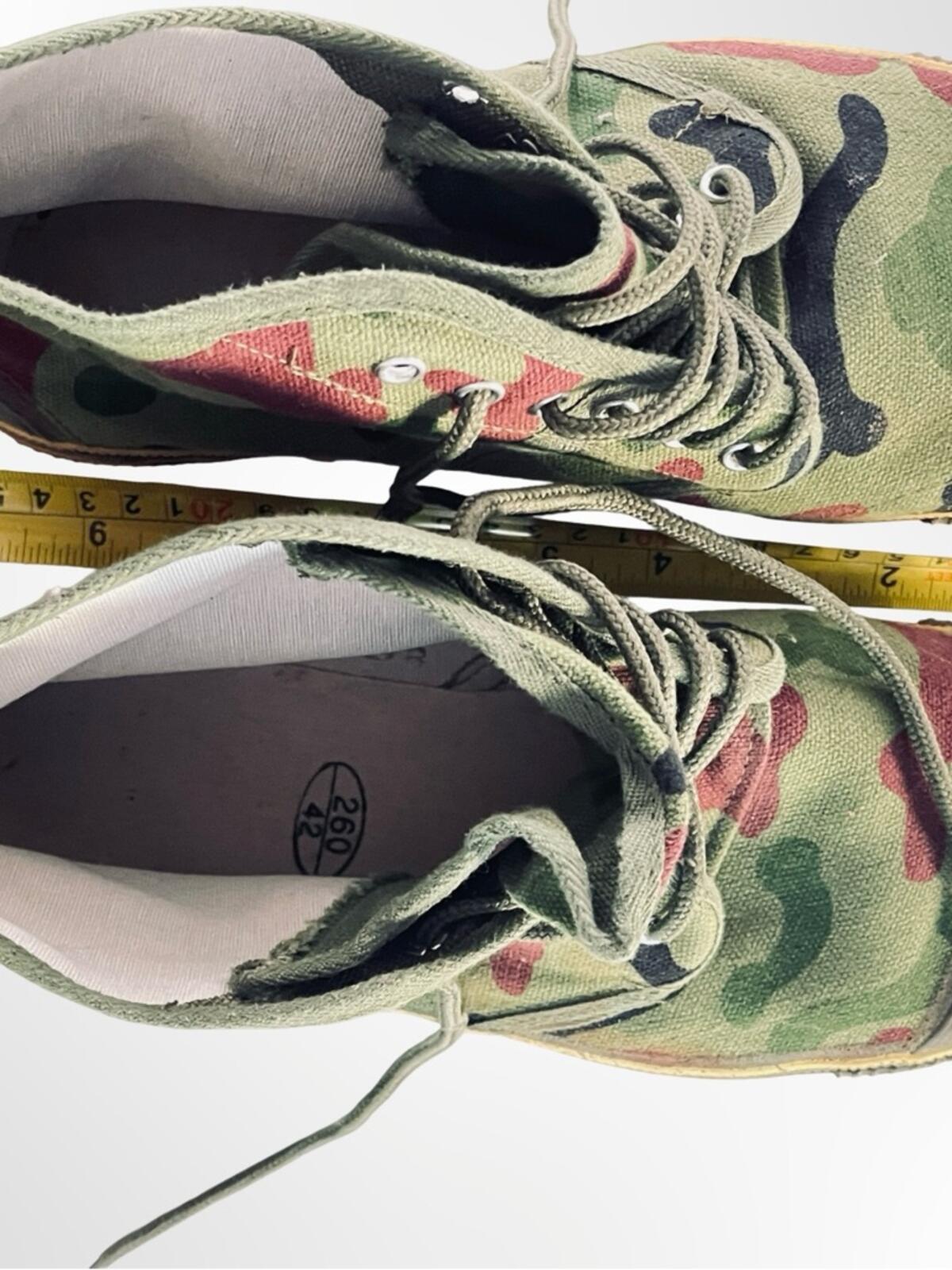 Men's Camouflage High-Top Athletic Sneakers - Green Camo