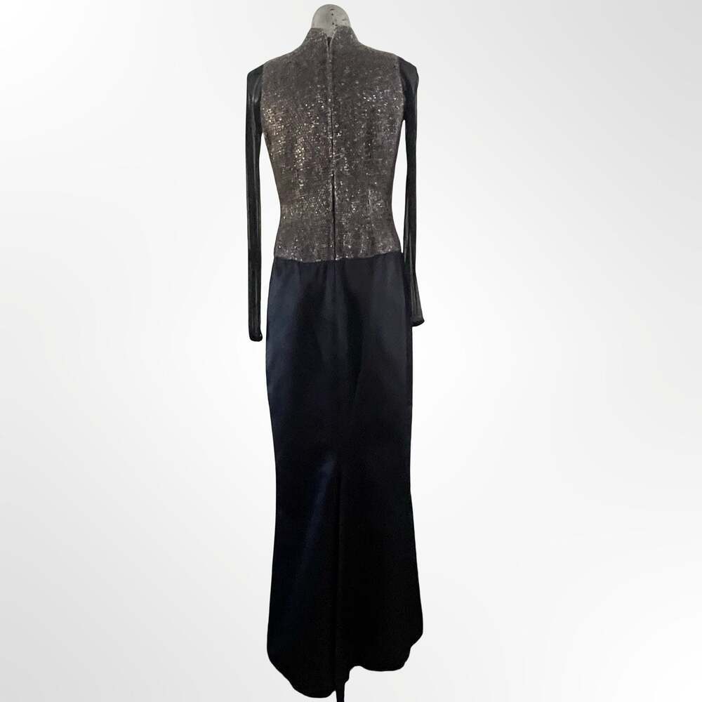 Vintage Vera Wang Mock Neck Beaded Metallic Mesh Long Sleeve Evening Gown