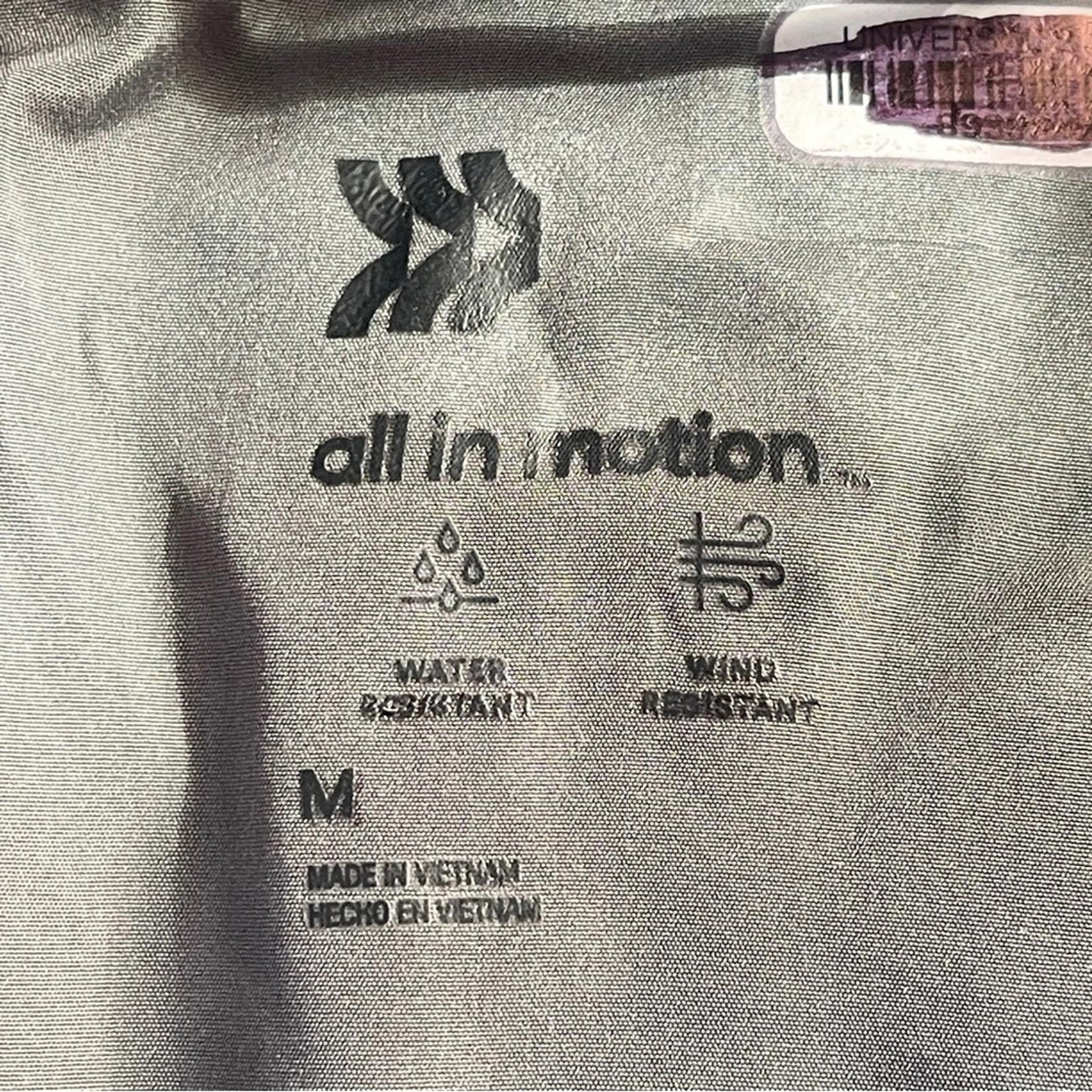 All in Motion Gray Water-Resistant Puffer Jacket in Medium