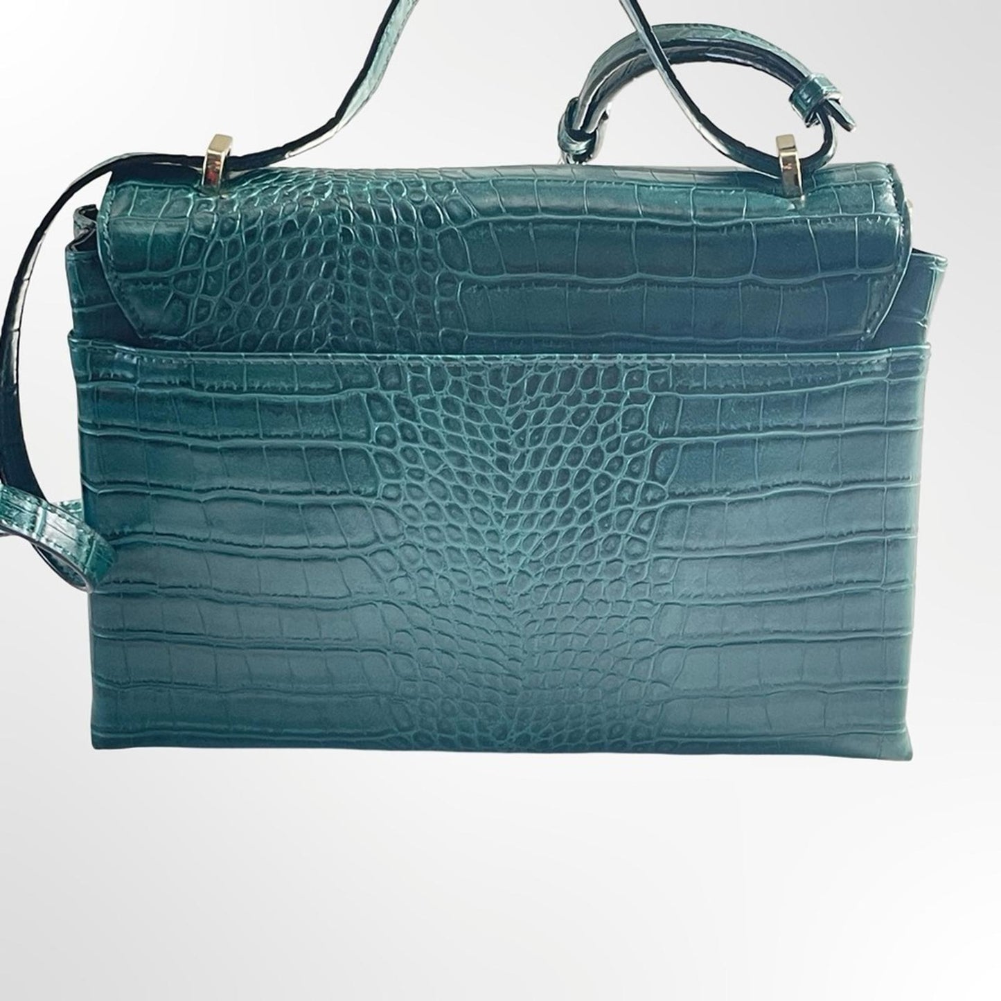 A new day Croc-Embossed Shoulder Bag with Gold Chain