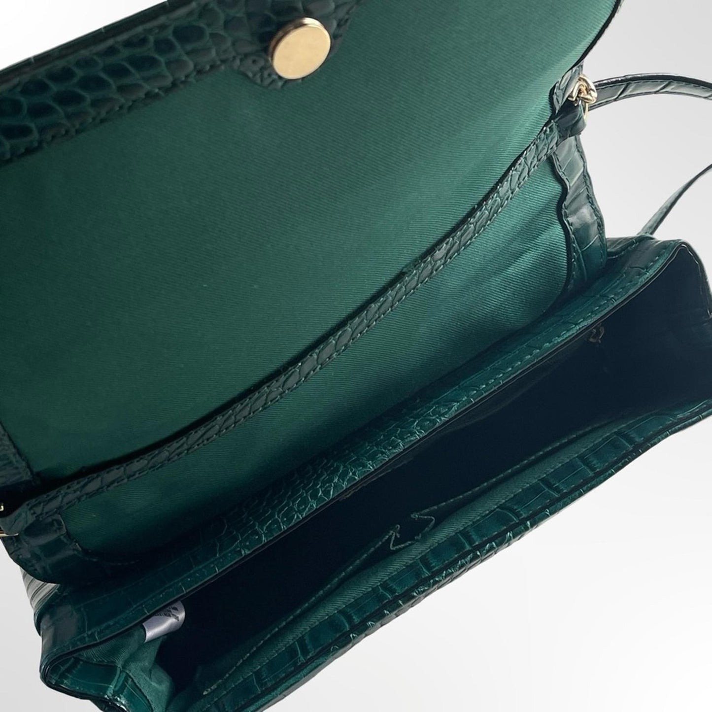A new day Croc-Embossed Shoulder Bag with Gold Chain