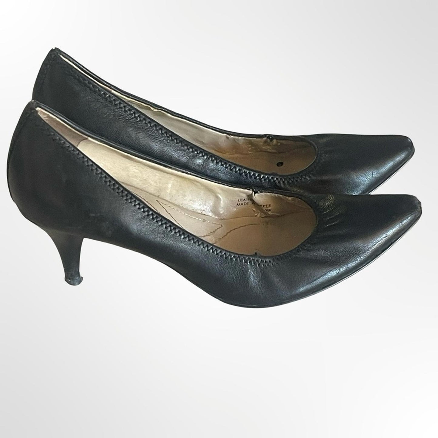 Tahari Brett Black Women's Pointed-Toe Pumps - size 7.5