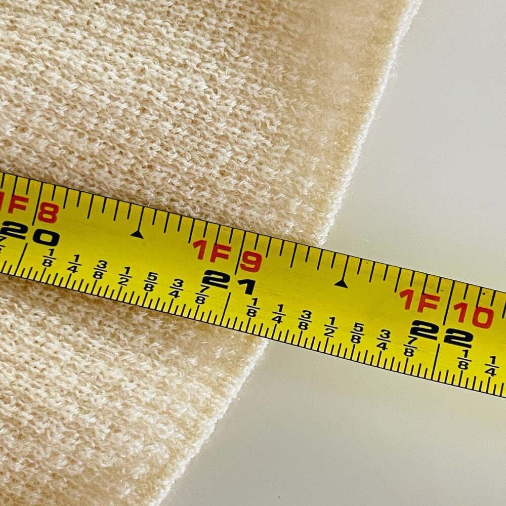 Cream Knit Hook-and-Eye Front Cropped Cardigan