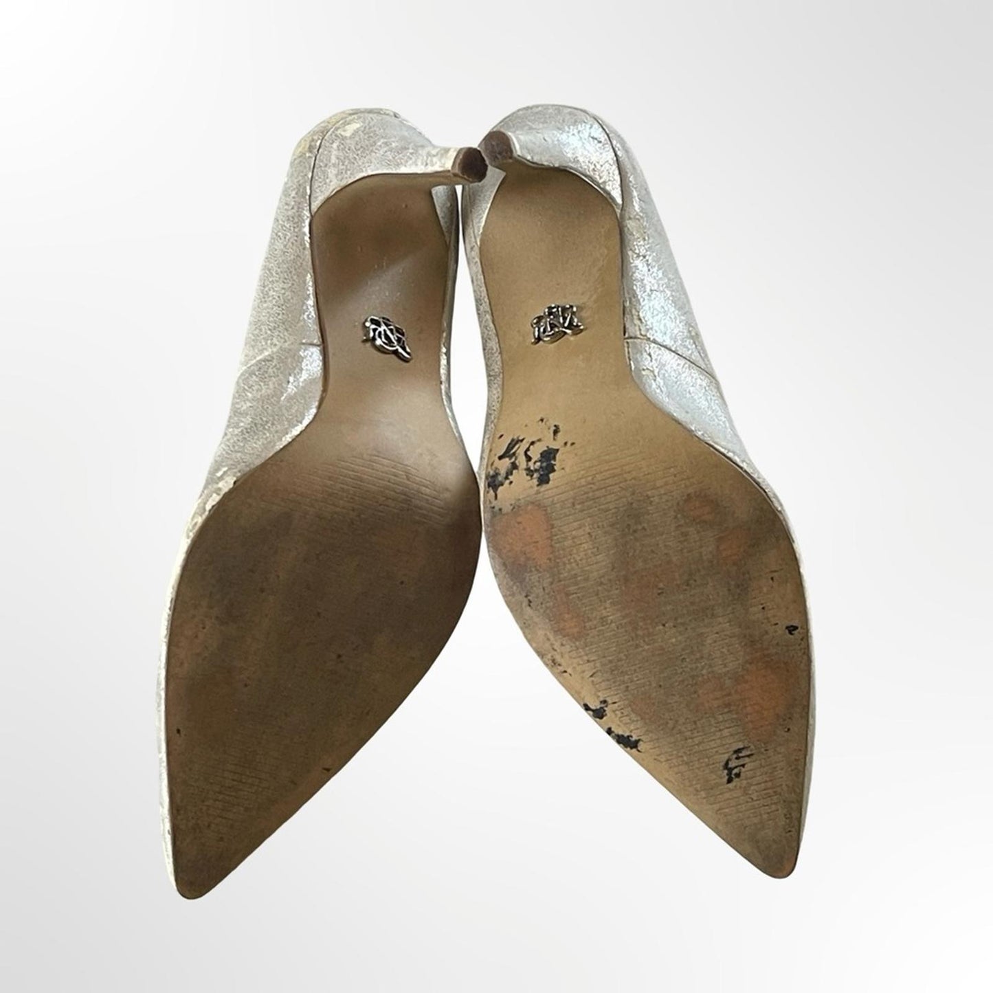 Rock & Republic Silver Metallic Pointed Toe Stilettos in 8.5