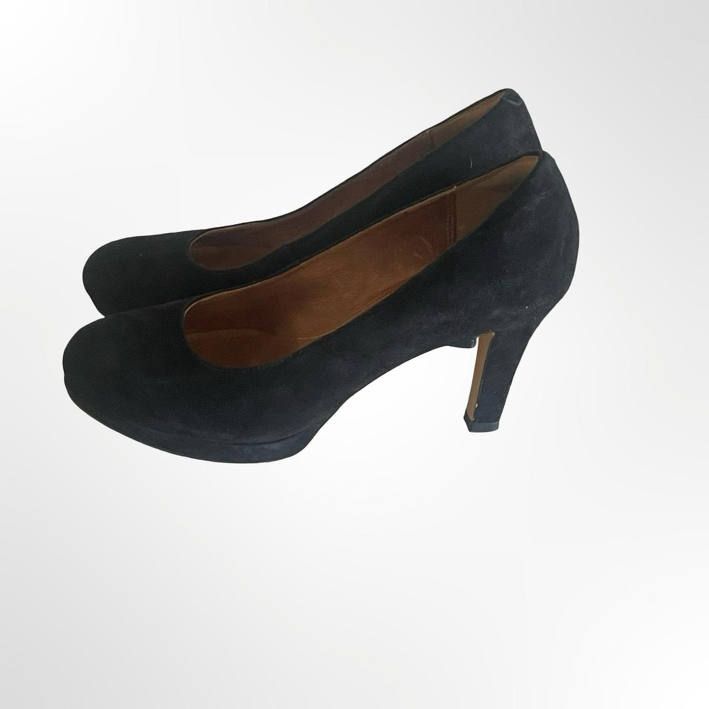 Clark's Artisan Women's Black Suede Mid-Heel Pumps size 7.5