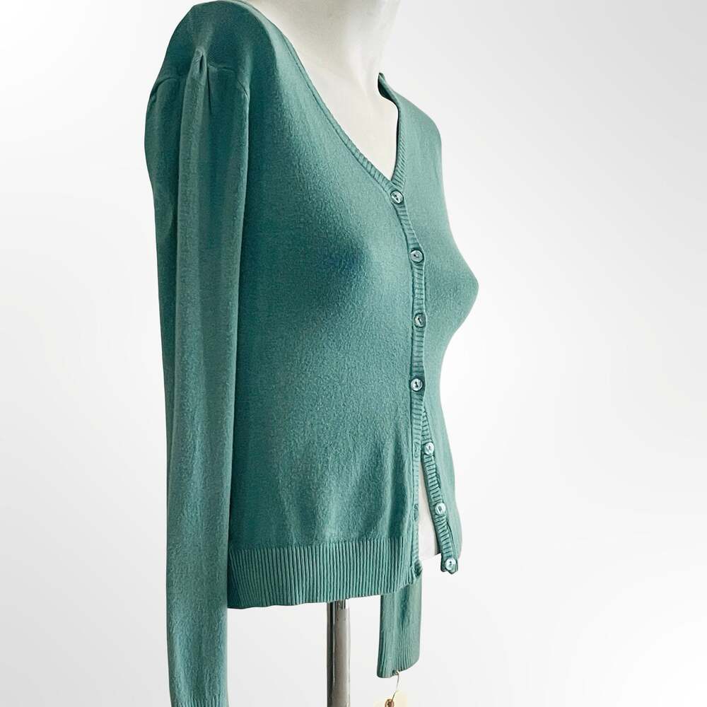 Weihong Green V-Neck Button-Up Knit Cardigan Sweater Size S/M