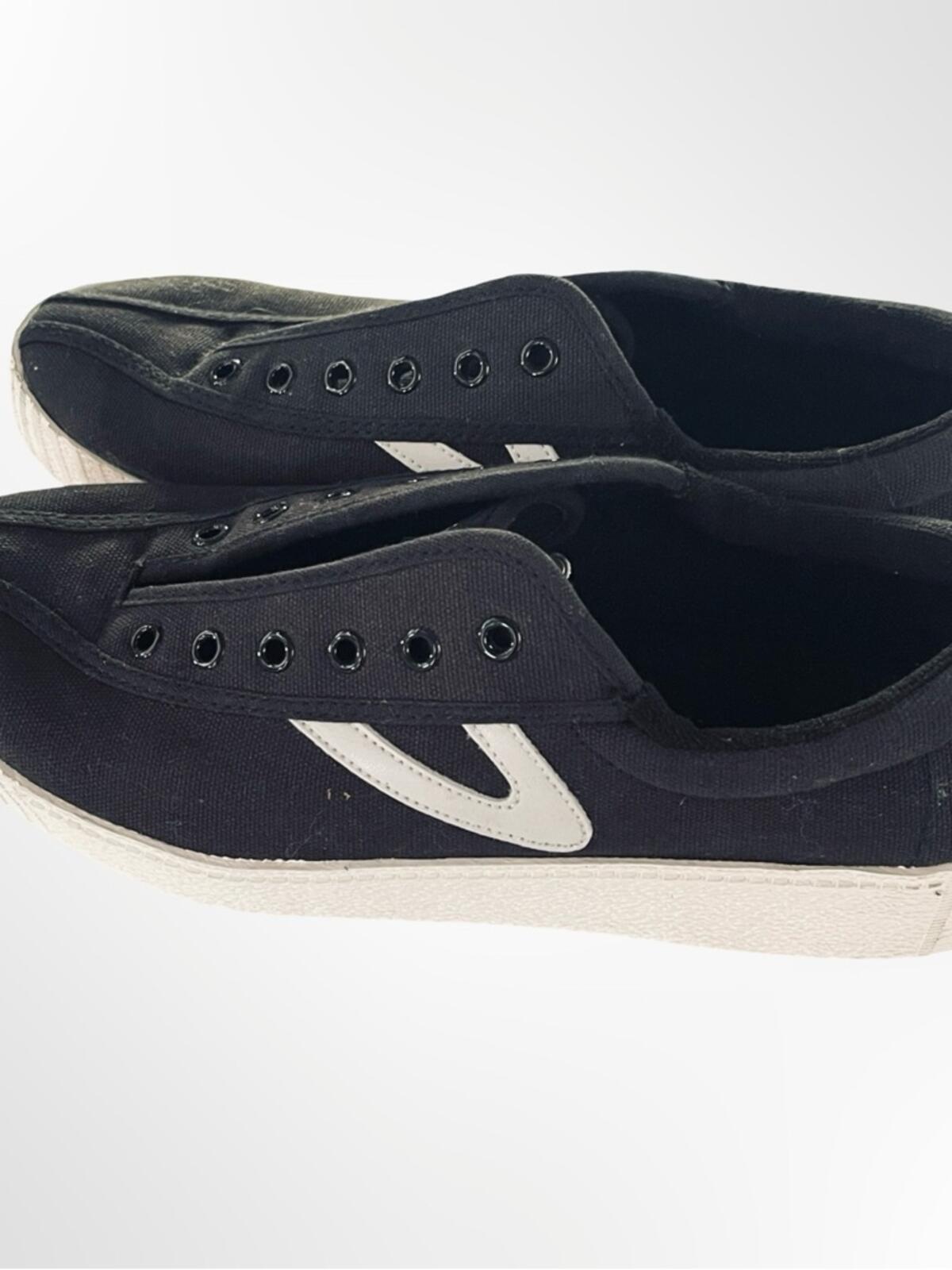 Tretorn Black Canvas Slip-On Sneakers w. White Side Chevron