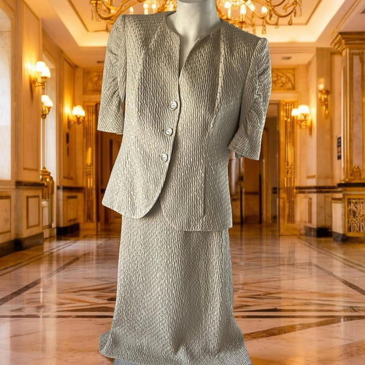 Vintage Armani Collezioni Cream Textured 2pc Suit