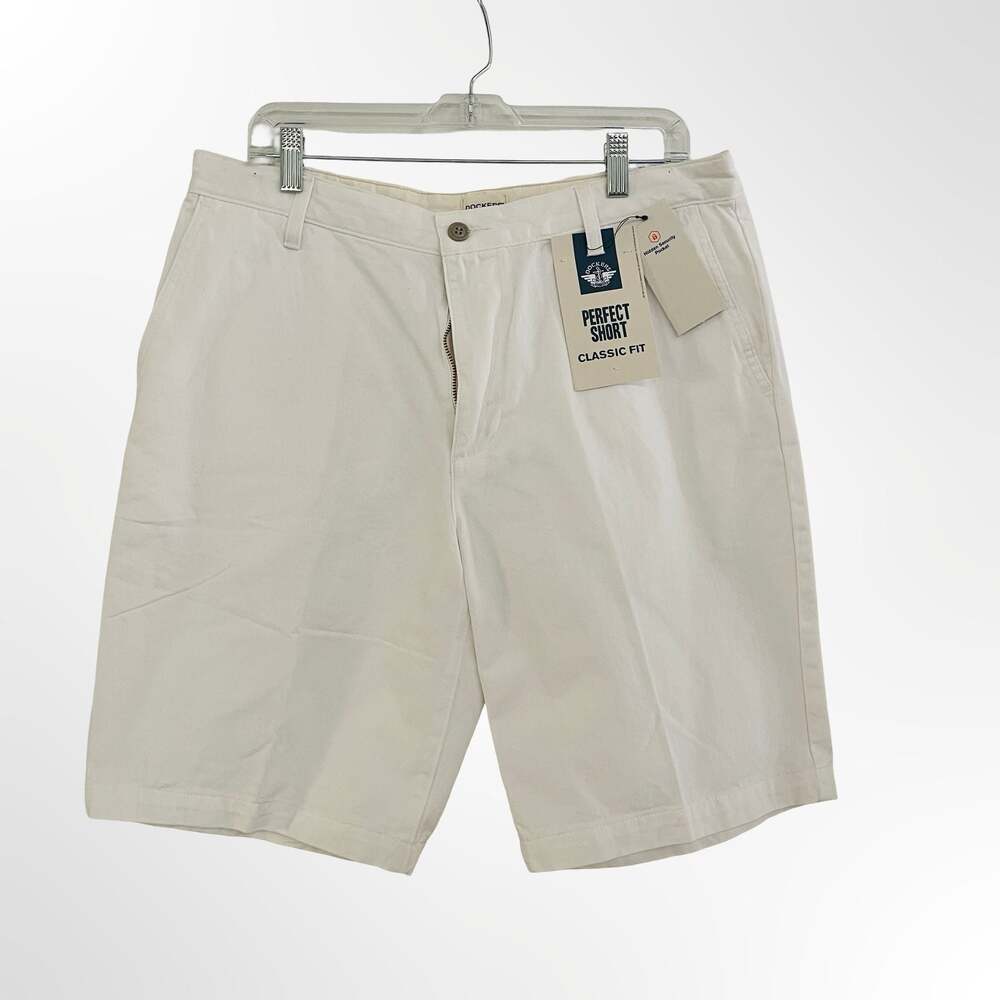 Dockers Men's Perfect Short Classic Fit in White