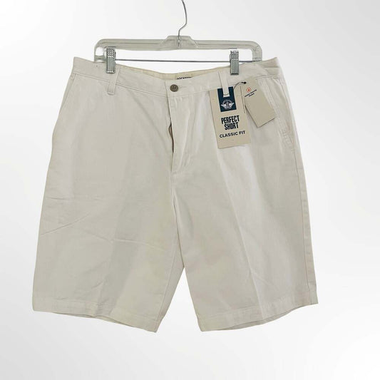 Dockers Men's Perfect Short Classic Fit in White
