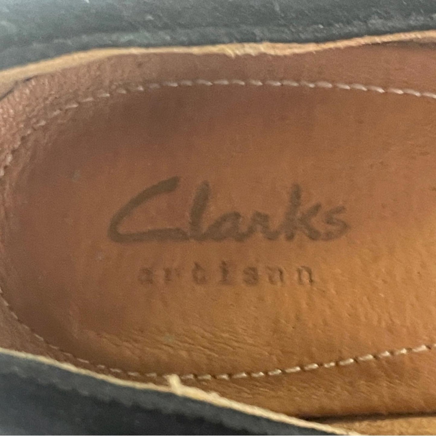 Clark's Artisan Women's Black Suede Mid-Heel Pumps size 7.5