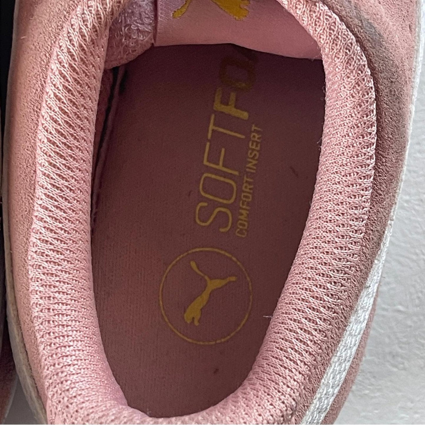 Puma Women's Blush Pink Sneakers in size 6.5