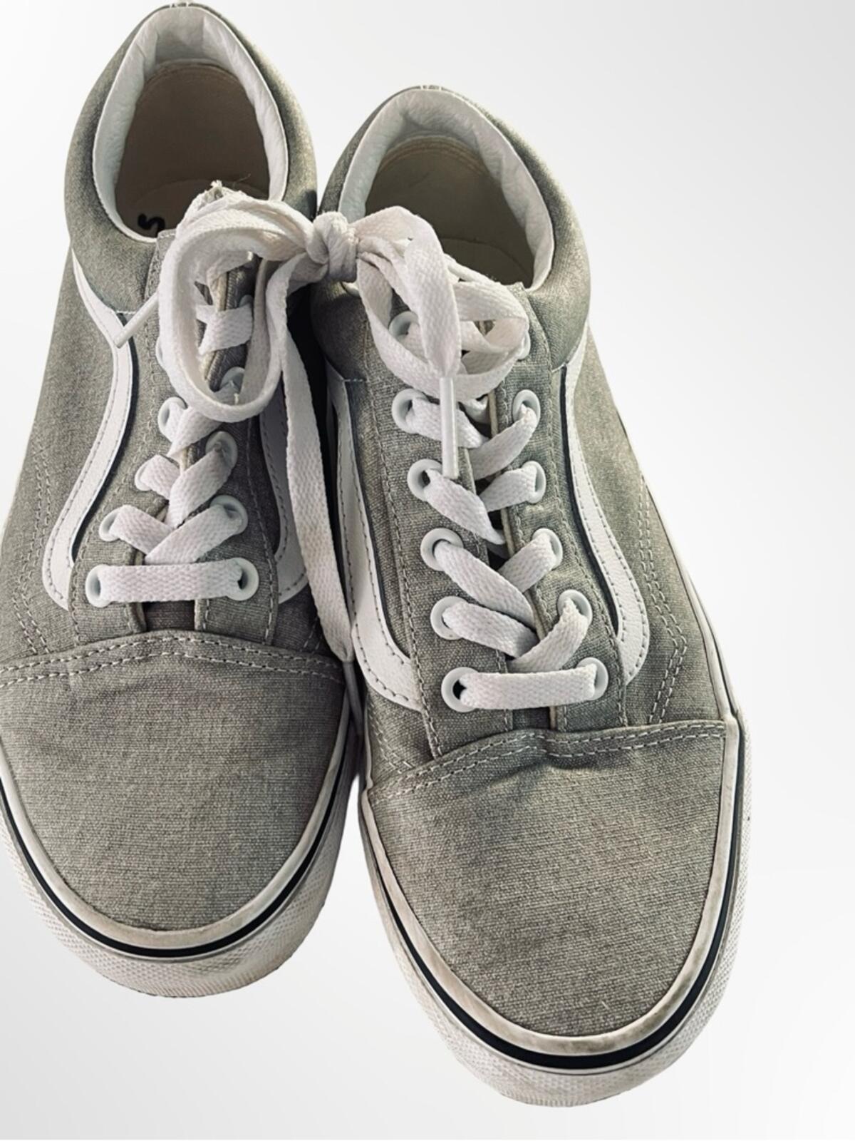Women's Vans Low-Top Sneakers with White Stripe in size 7.5