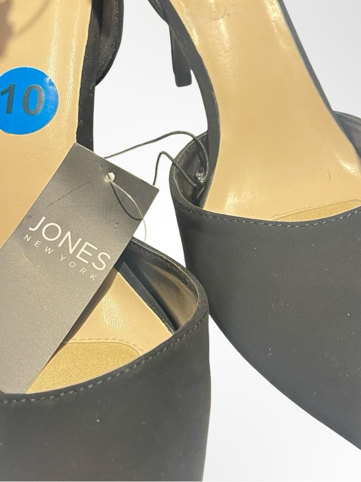 Jones New York Black Pointed Toe Ankle Strap NWT size 10