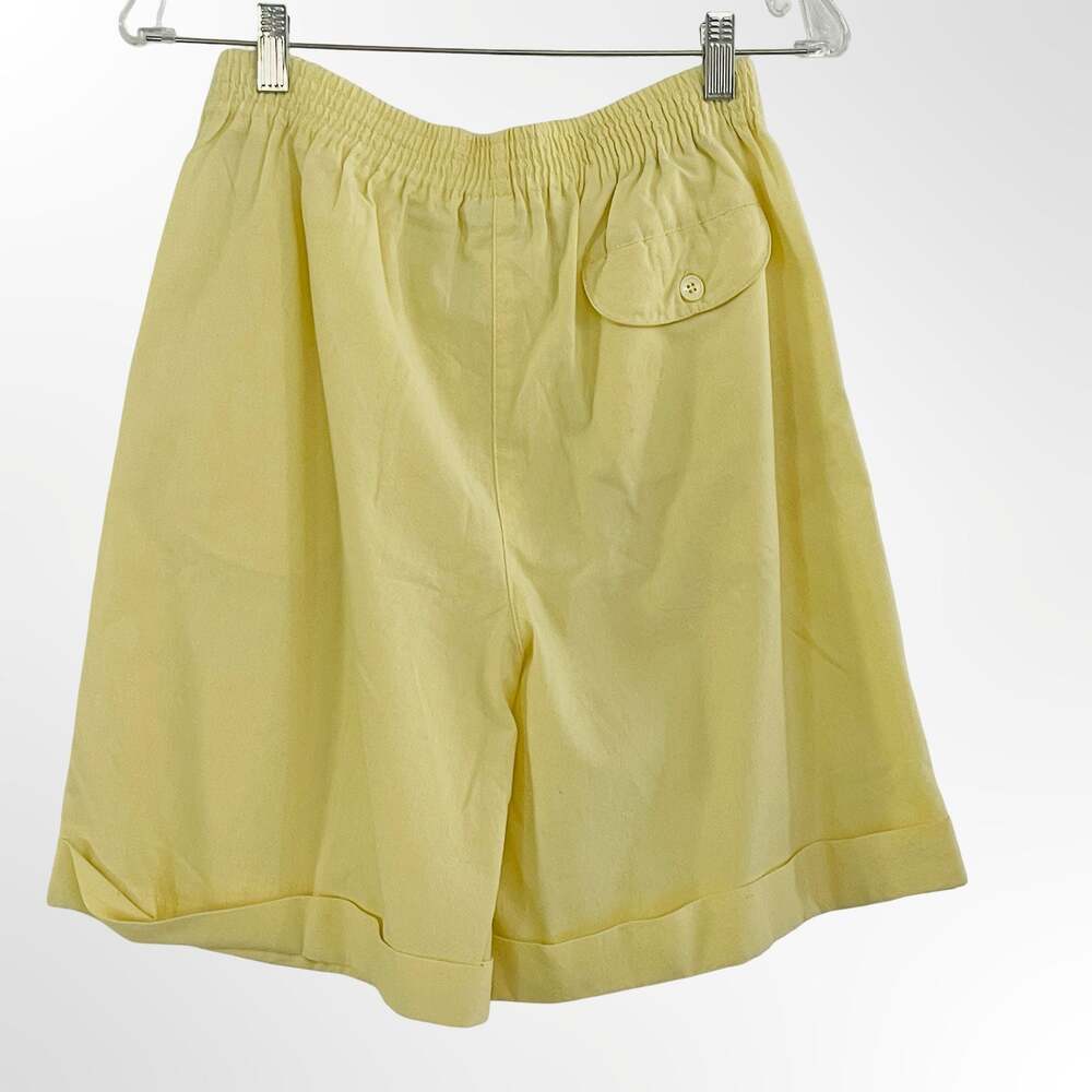 C'est Joli by Laura Vintage High-Waisted Pleated Yellow Shorts