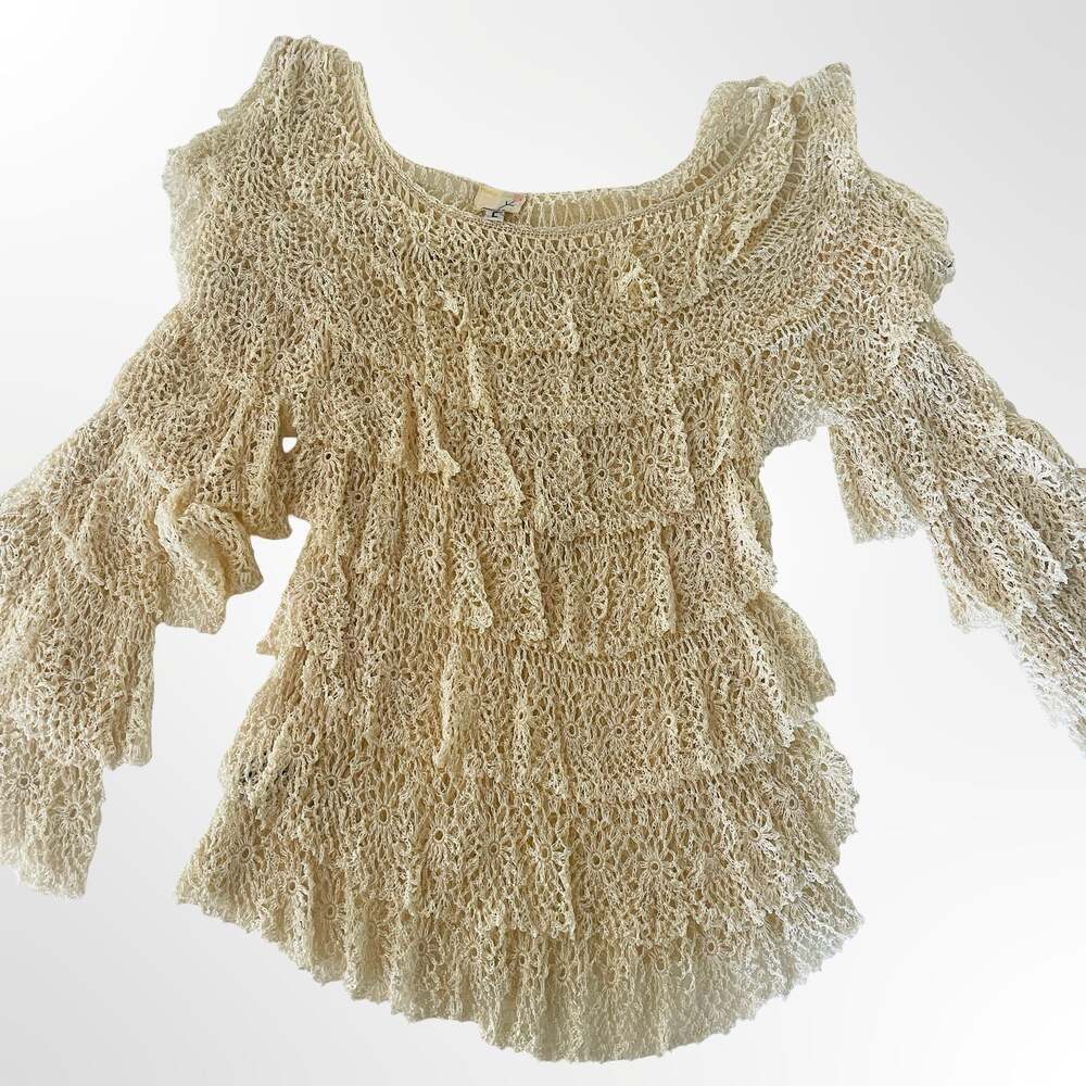 Vintage Rose Cream Hand Made Crochet Lace Ruffled Long Sleeve Top Size L