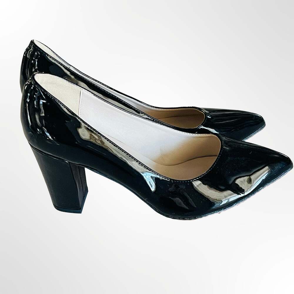 Sinnjato Black Patent Leather Pointed Toe Block Heel Pumps