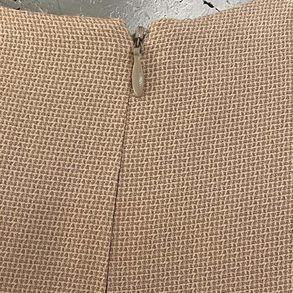 Vintage Textured Knit Sleeveless Sheath Dress with Geometric Print Lining