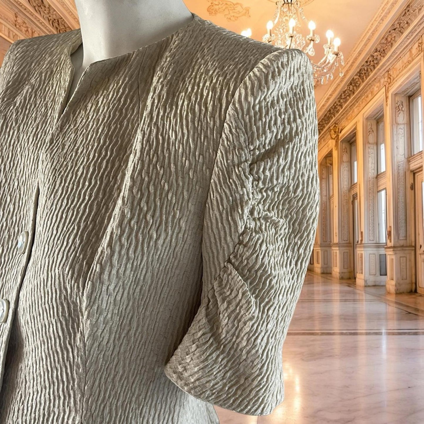 Vintage Armani Collezioni Cream Textured 2pc Suit
