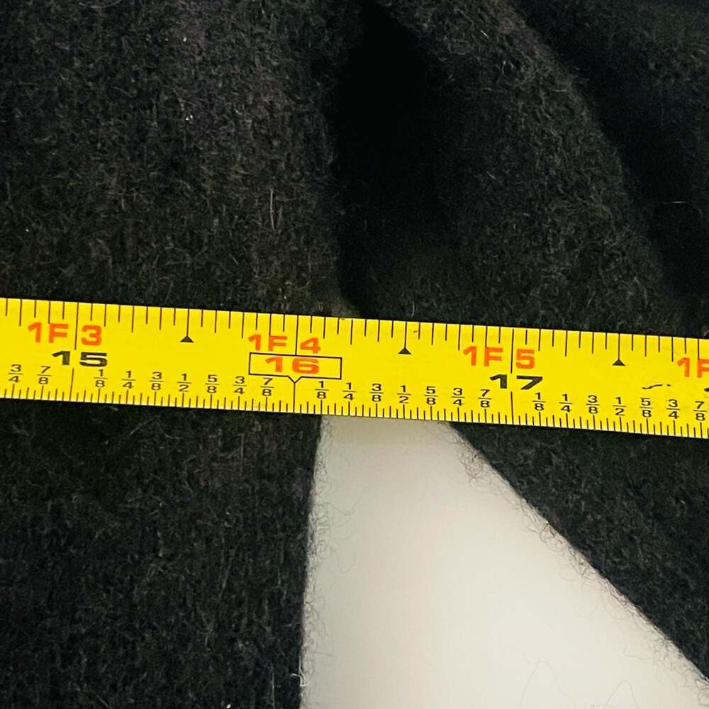 Women's Black Cashmere Crew Neck Button Front Cardigan Sweater