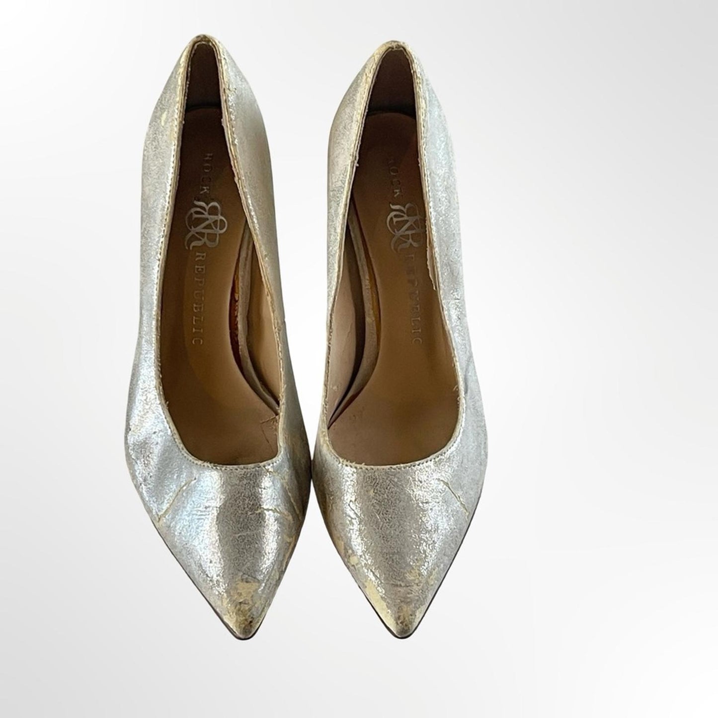 Rock & Republic Silver Metallic Pointed Toe Stilettos in 8.5