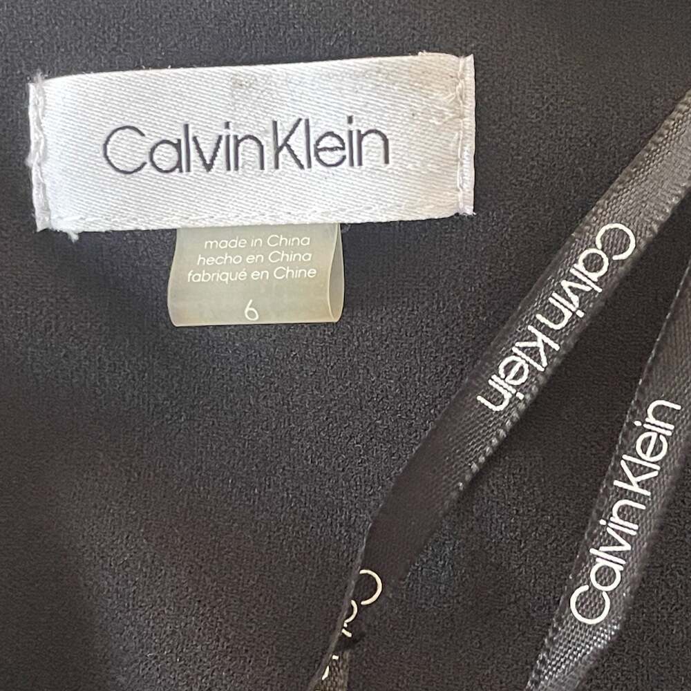 Calvin Klein Women's Black Long Sleeve V-Neck Formal Dress with Shoulder Cutouts