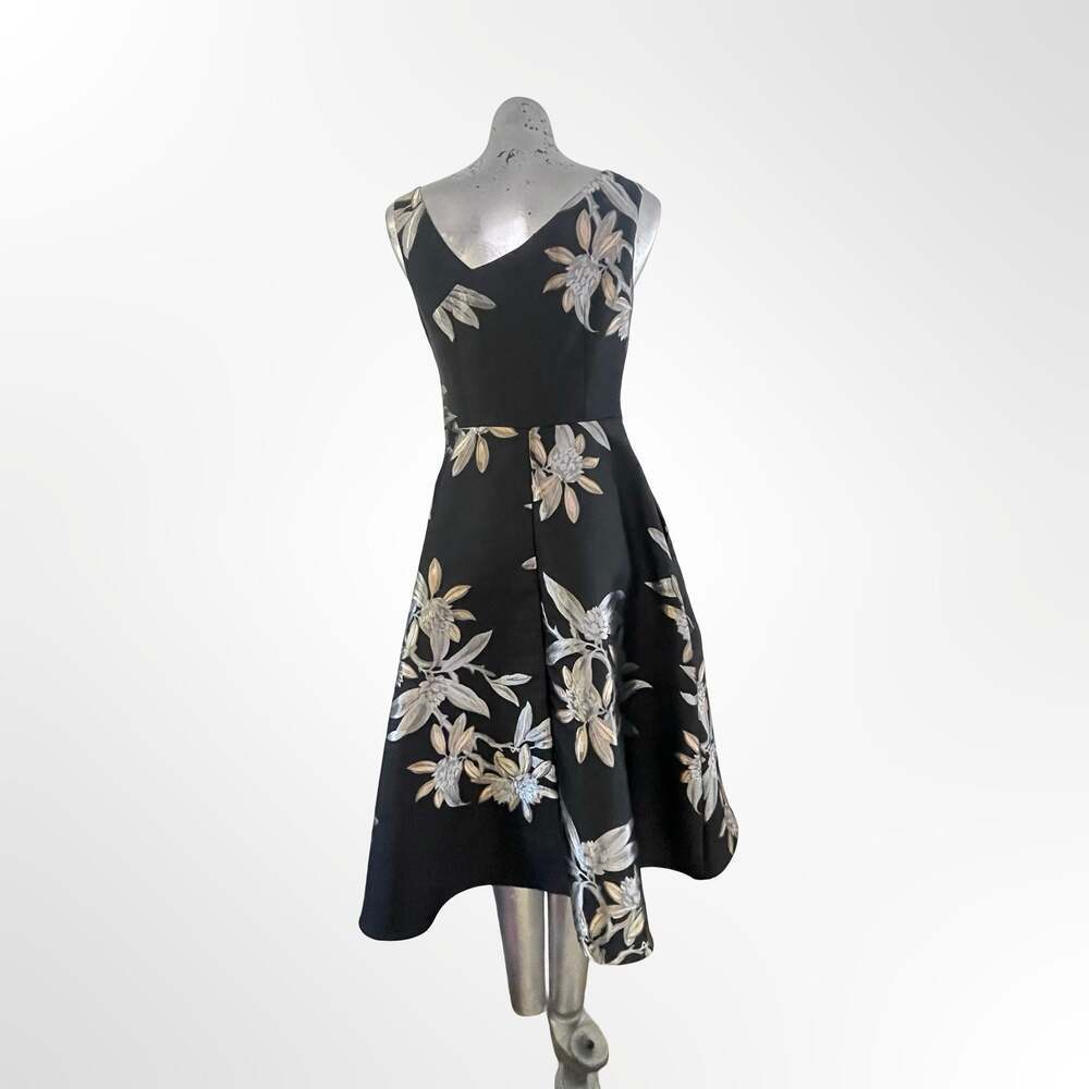 Adrianna Papell Women's Sleeveless Floral Jacquard High-Low Cocktail Dress