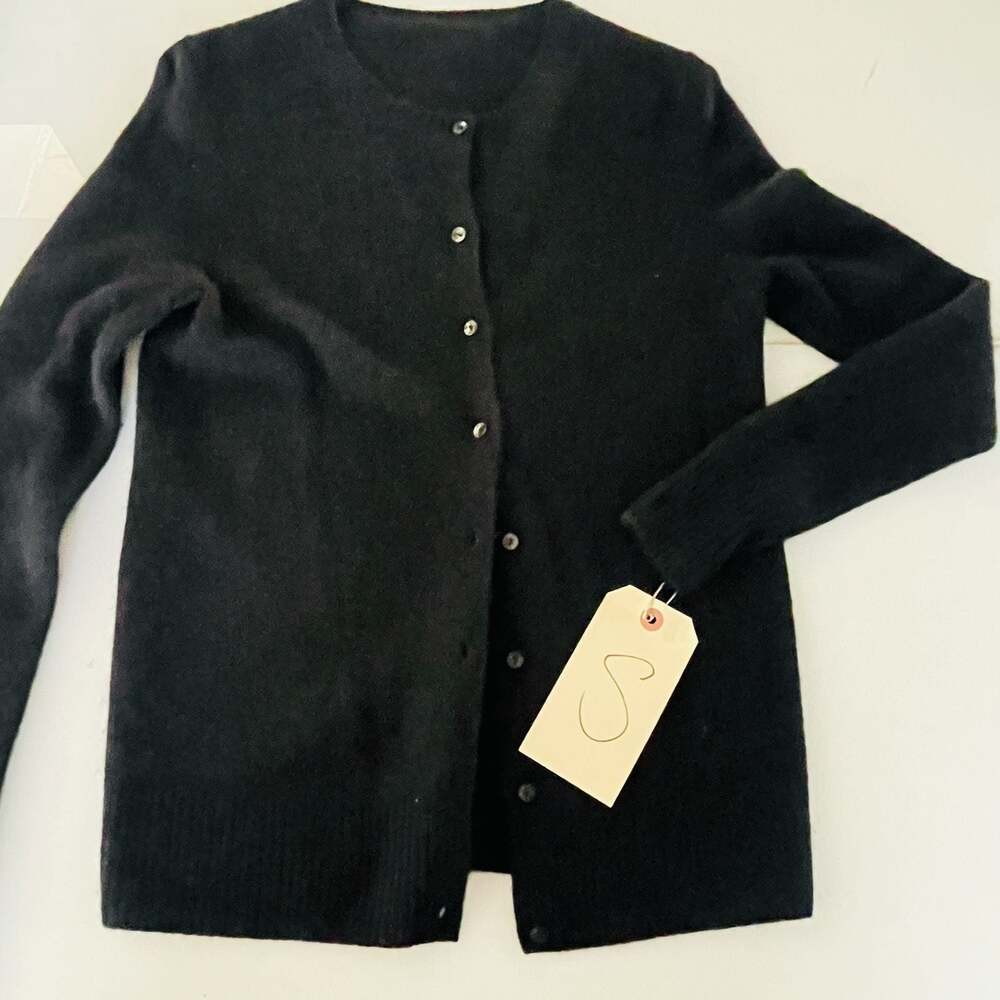 Women's Black Cashmere Crew Neck Button Front Cardigan Sweater