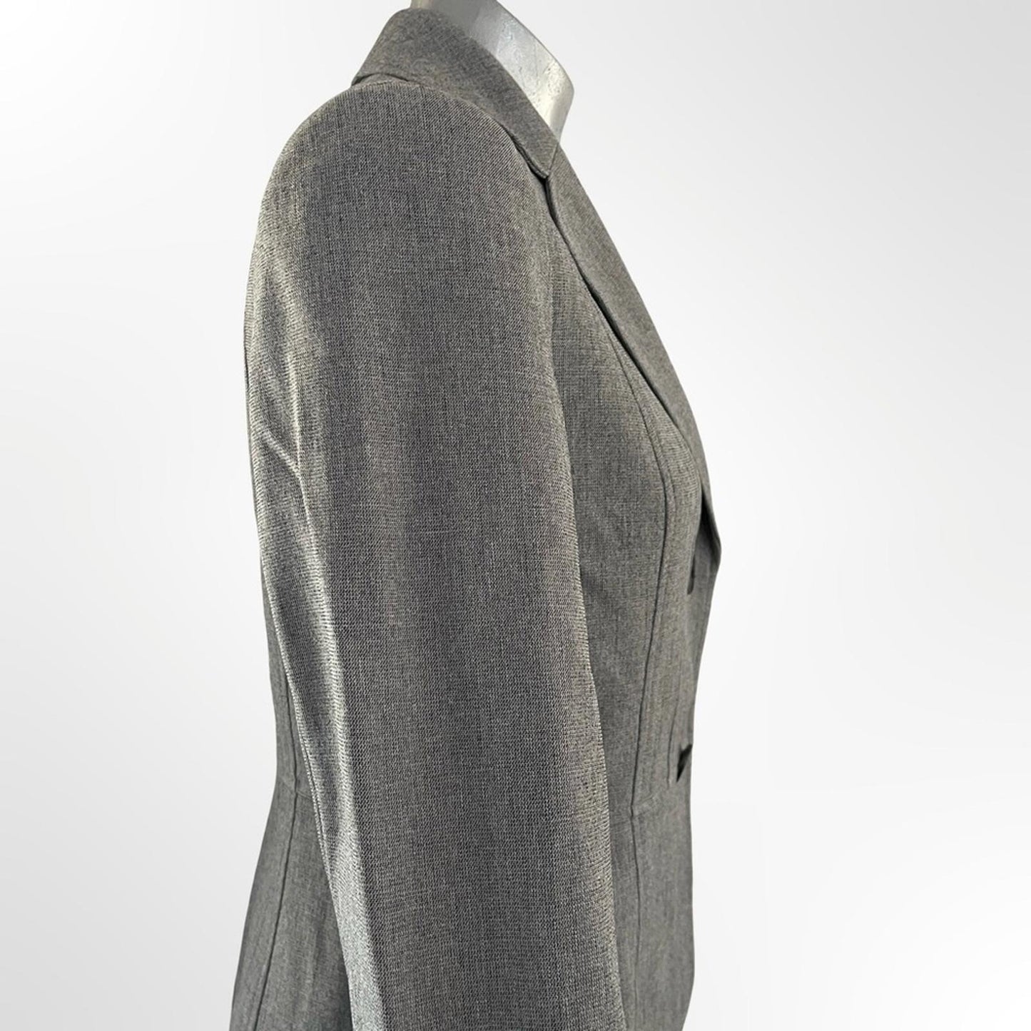 Nipon Boutique Classic Gray Blazer size 4