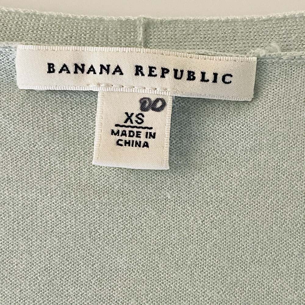 Banana Republic Light Green V-Neck Button-Front Cardigan Sweater Size XS