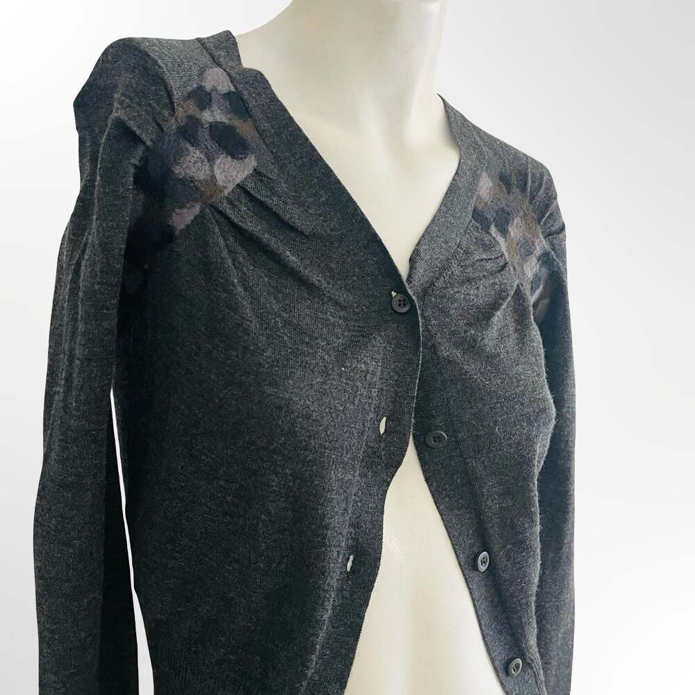 Gray Flower Applique Cardigan Sweater Womens Size S Y2K
