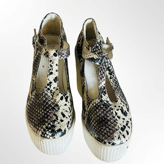 Martin Pescatore Snakeskin Print T-Strap Platform Mary Jane Heels