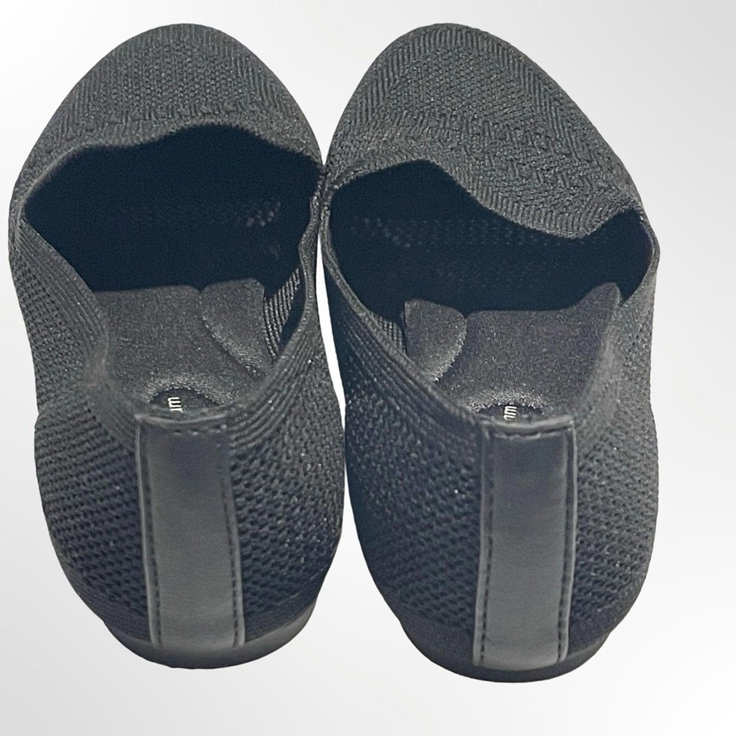 Time and Tru Knit Slip-On Loafers in Black NWOT