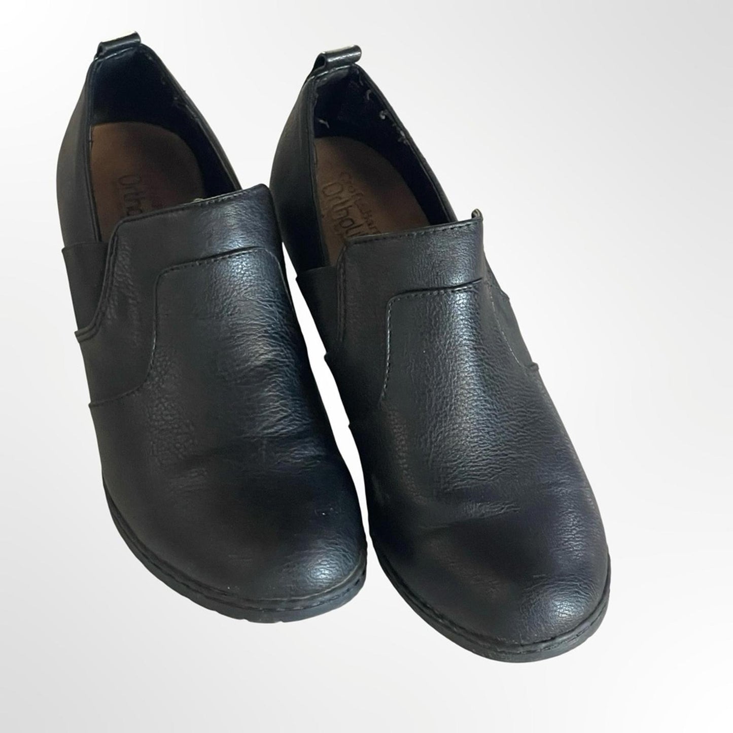 Croft & Barrow Leather Slip-On Heel Shoes in size 9