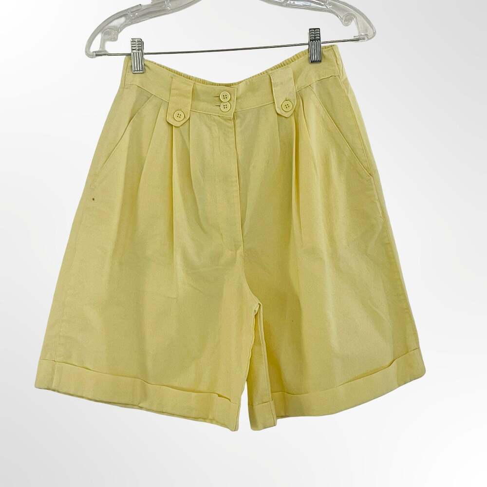 C'est Joli by Laura Vintage High-Waisted Pleated Yellow Shorts