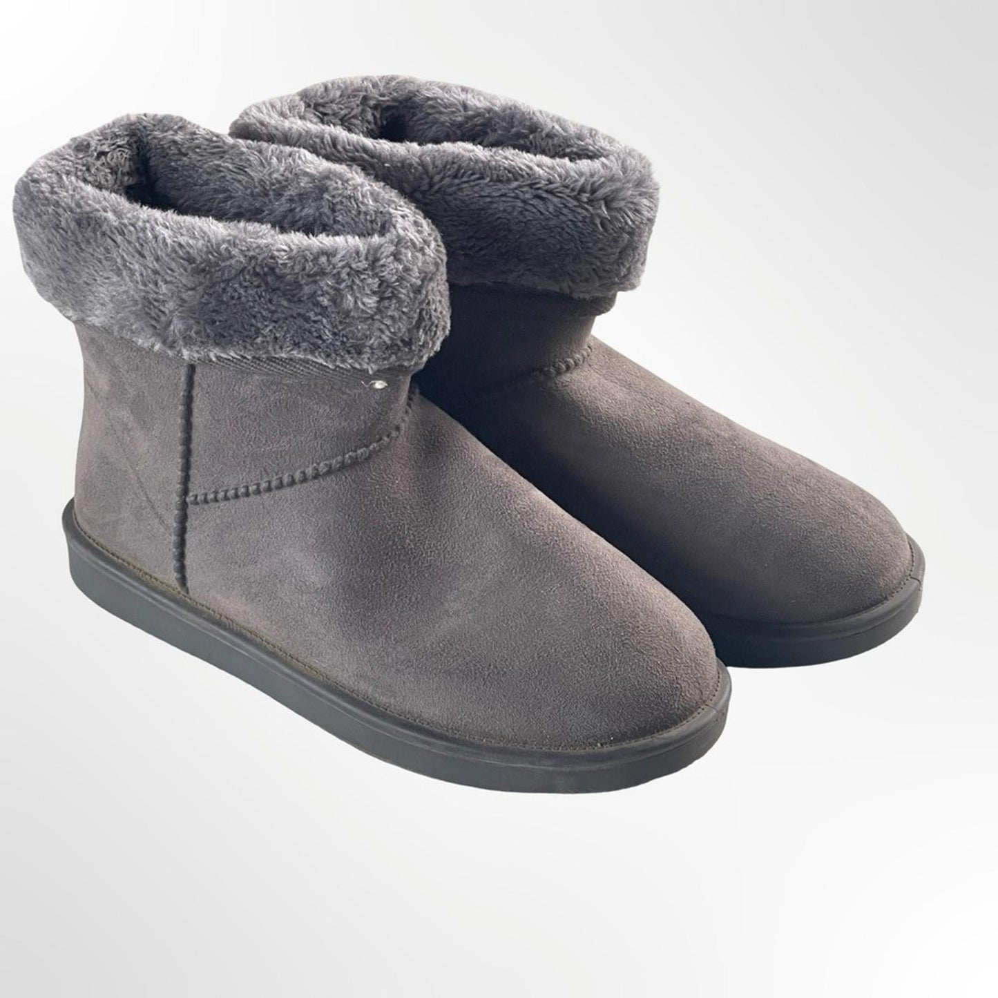 DKSUKO Cozy Gray Fur-Lined Women's Boots in size 9