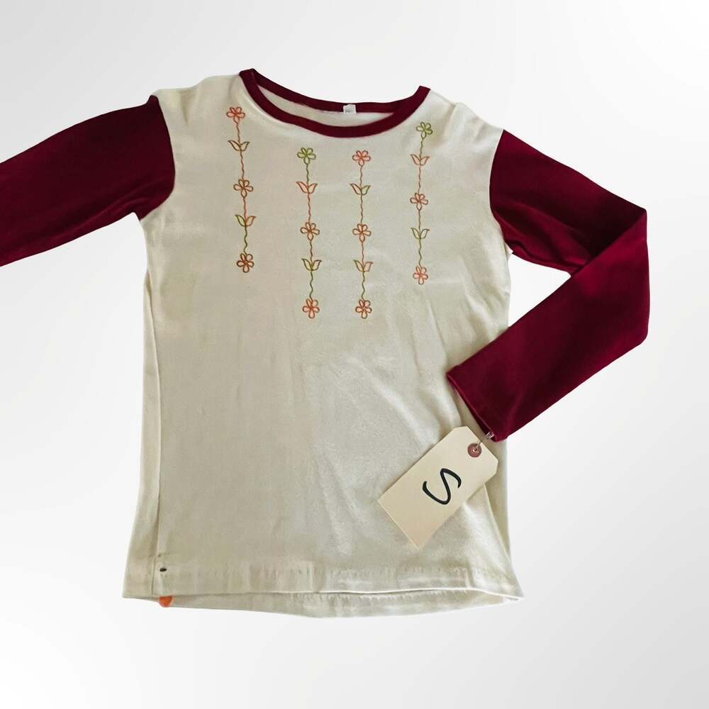 Vintage Floral Embroidered Off-White and Burgundy Raglan Long Sleeve Top