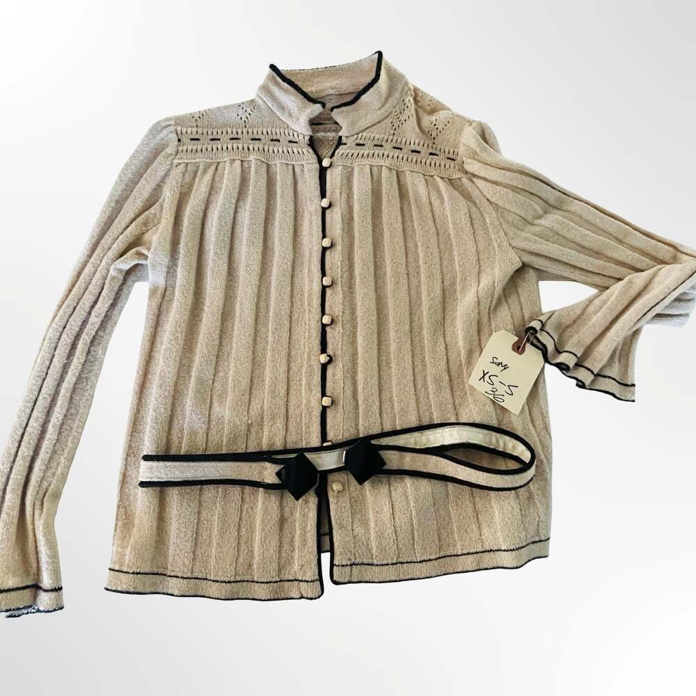 Cream Ribbed Knit Cardigan Sweater with Contrast Trim and Belt