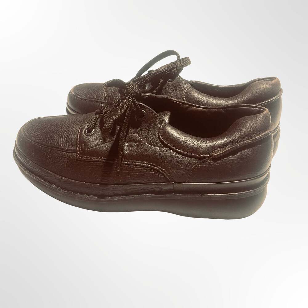 Propét Men's Brown Leather Comfort Casual Walking Shoes