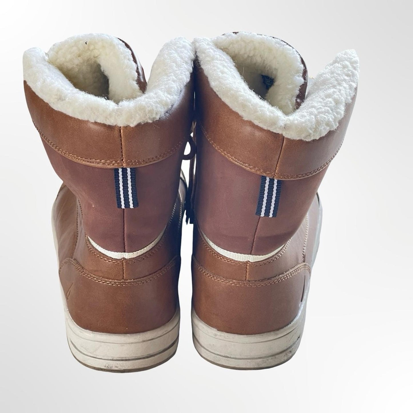 Nautica Men's Tan Fur-Lined Boots in size 10