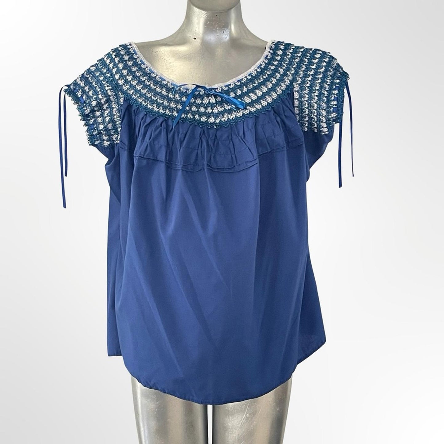 Unbranded Women's Blue Crochet Yoke Cap Sleeve Top size M