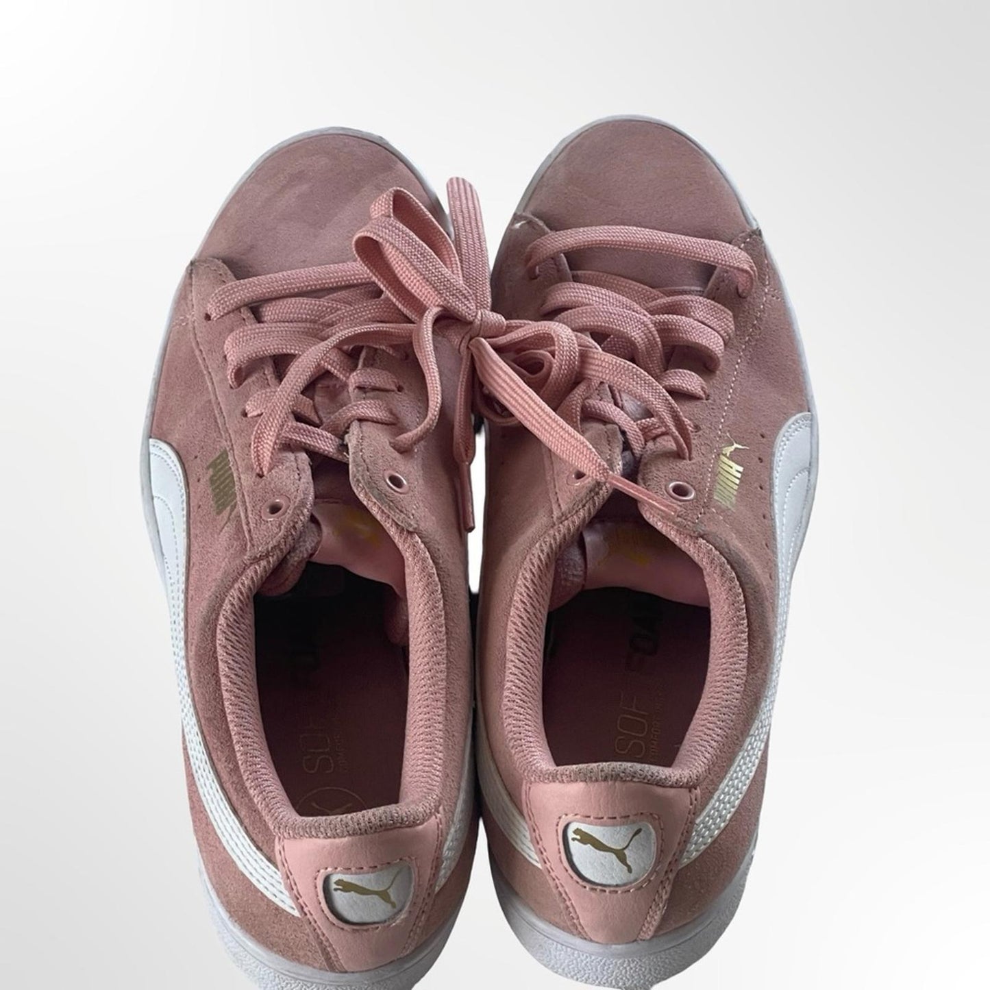 Puma Women's Blush Pink Sneakers in size 6.5